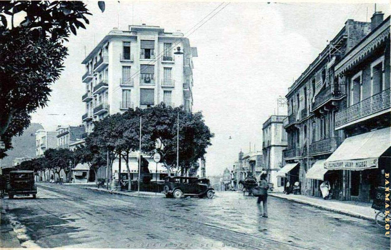 PM hb- 004- Place Hippolyte Giraud.JPG